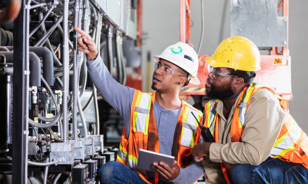 Best Circuit Breaker Repair  in Oakdale, NY